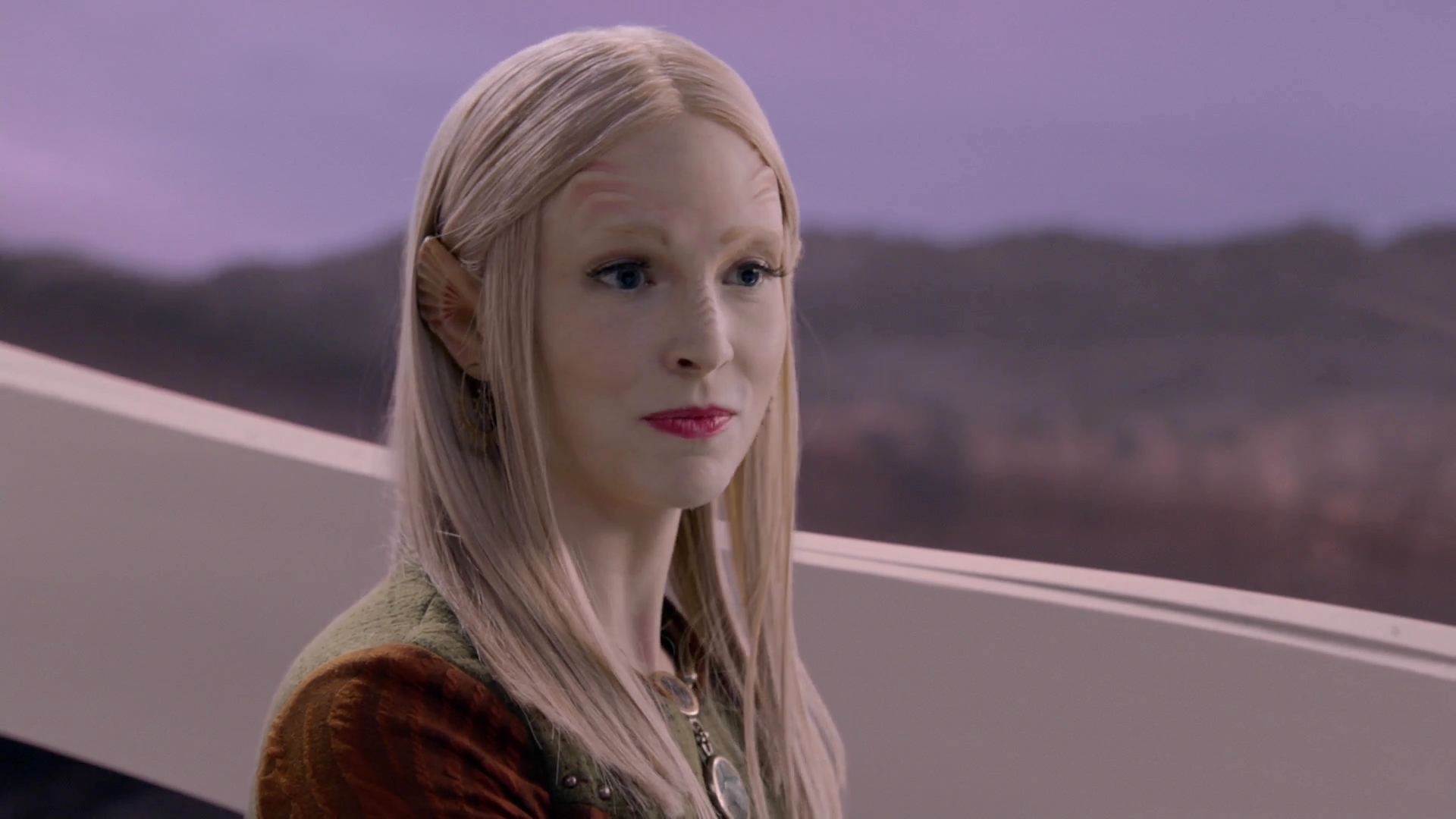 VampireDiariesWorld-dot-nl_TheOrville2x03-1352.jpg