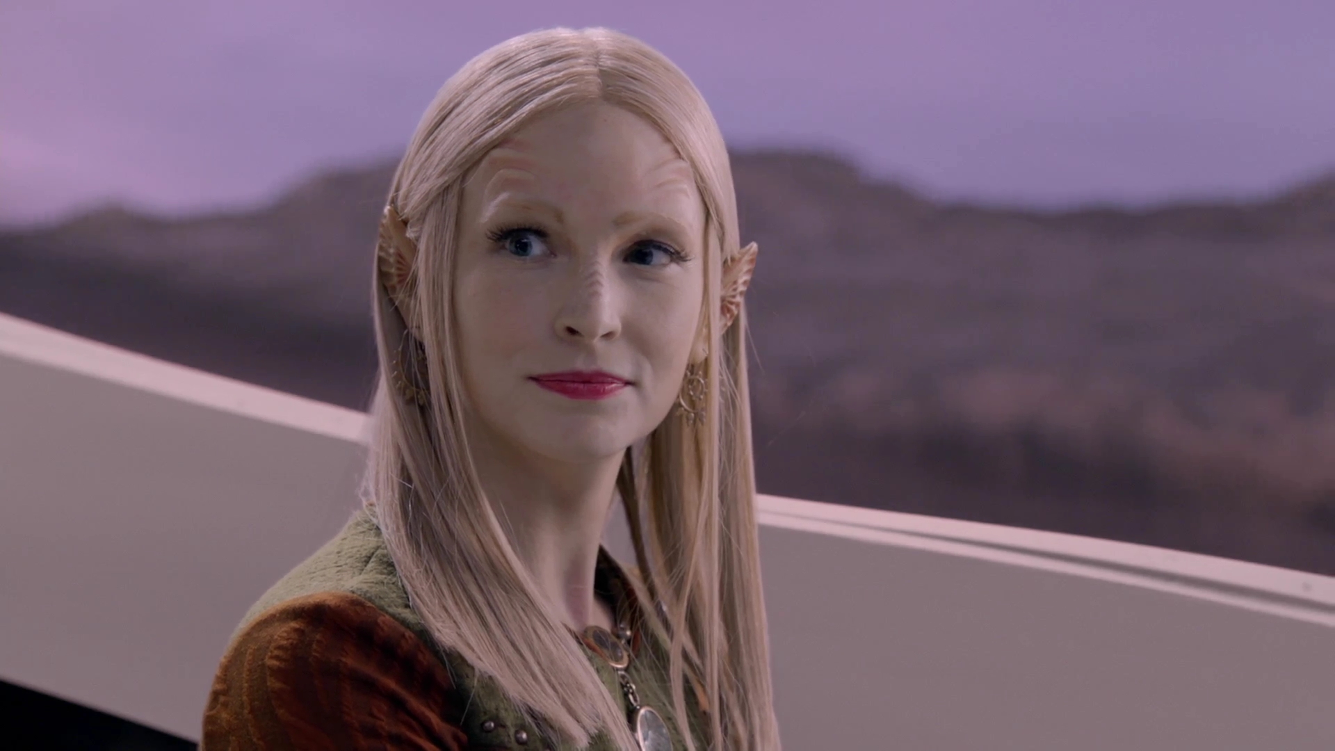 VampireDiariesWorld-dot-nl_TheOrville2x03-1358.jpg