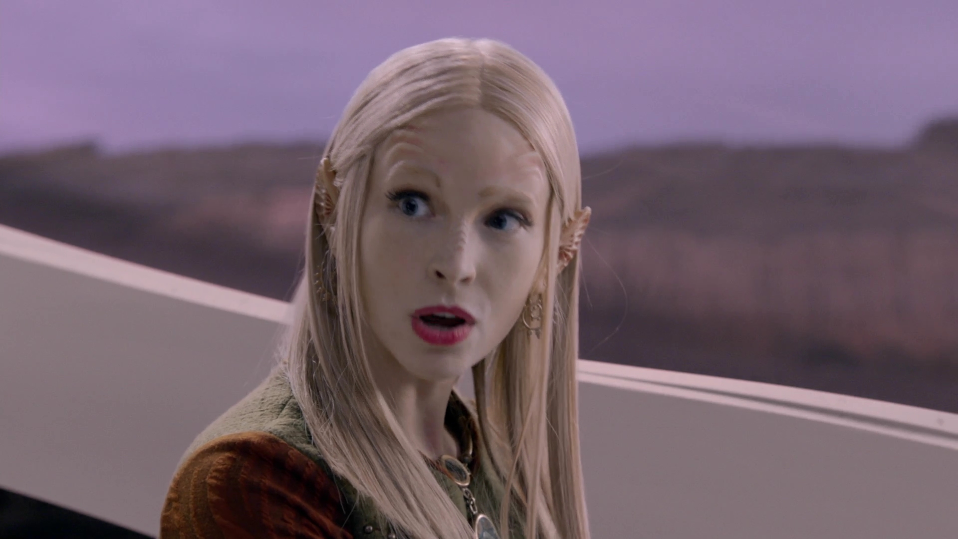 VampireDiariesWorld-dot-nl_TheOrville2x03-1368.jpg