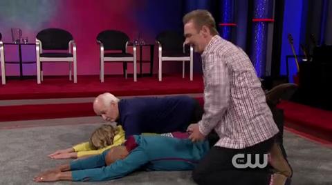 VampireDiariesWorld-dot-org_WhoseLineIsItAnyway1x03-1091.jpg