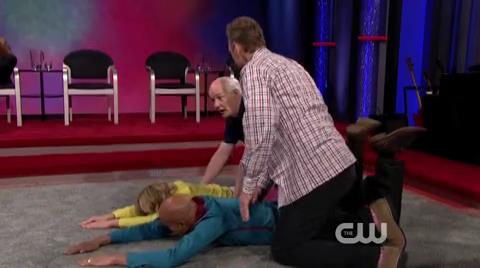 VampireDiariesWorld-dot-org_WhoseLineIsItAnyway1x03-1094.jpg