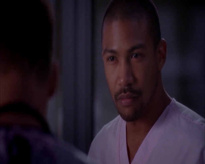 vampirediariesworld-dot-nl_GreysAnatomy9x21-01676.jpg