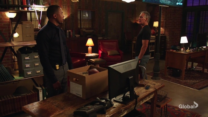 VampireDiariesWorld-dot-nl_NCIS-NewOrleans6x14-5849.jpg