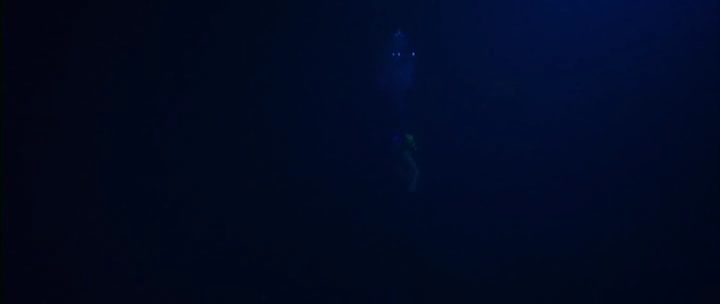 VampireDiariesWorld-dot-nl_47MetersDown2418.jpg
