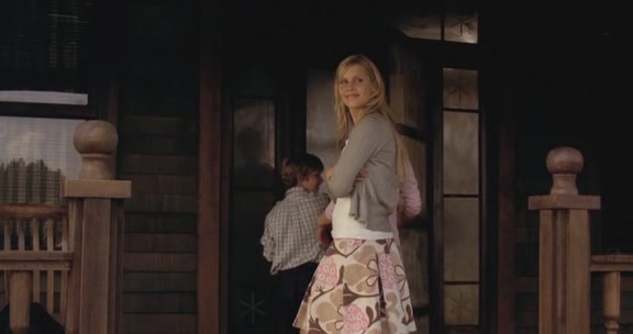 VampireDiairiesWorld-dot-org_TheMessenger2-TheScarecrow0218.jpg