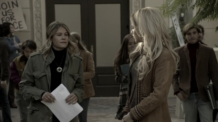 VampireDiariesWorld-dot-NL-Aquarius2x05-1110.jpg