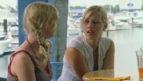 VampireDiariesWorld-dot-Org_H2OJustAddWaterS01E03-0123.jpg