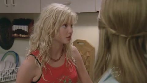 VampireDiariesWorld-dot-Org_H2OJustAddWaterS01E12-3165.jpg