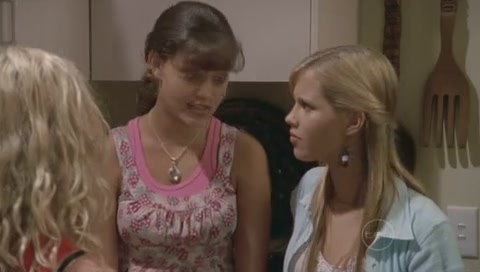 VampireDiariesWorld-dot-Org_H2OJustAddWaterS01E12-3175.jpg