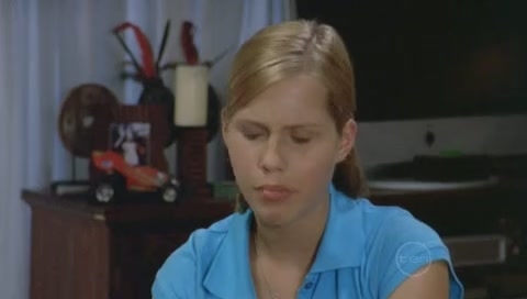 VampireDiariesWorld-dot-Org_H2OJustAddWaterS01E130691.jpg