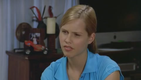 VampireDiariesWorld-dot-Org_H2OJustAddWaterS01E130692.jpg