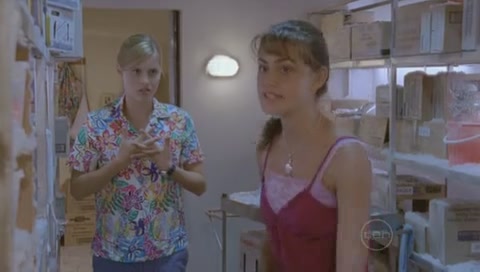 VampireDiariesWorld-dot-Org_H2OJustAddWaterS01E15-0639.jpg