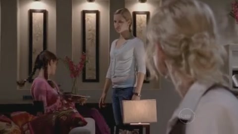 VampireDiariesWorld-dot-Org_H2OJustAddWaterS01E18-1786.jpg