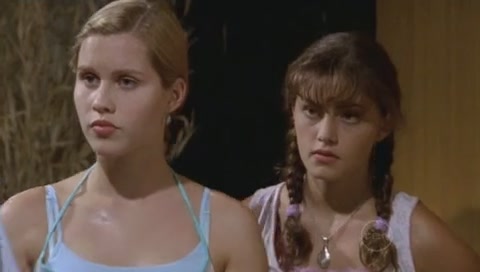VampireDiariesWorld-dot-Org_H2OJustAddWaterS01E18-2080.jpg