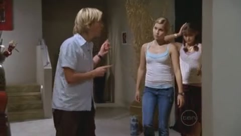 VampireDiariesWorld-dot-Org_H2OJustAddWaterS01E18-2082.jpg