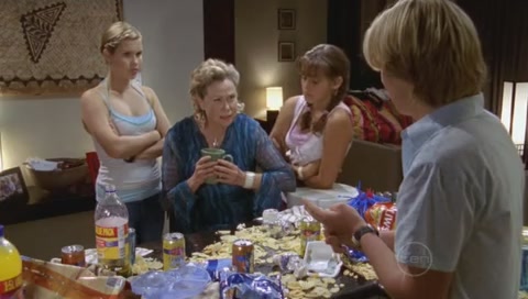 VampireDiariesWorld-dot-Org_H2OJustAddWaterS01E18-2169.jpg