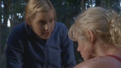 VampireDiariesWorld-dot-Org_H2OJustAddWaterS01E18-2489.jpg