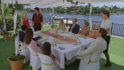 VampireDiariesWorld-dot-Org_H2OJustAddWaterS01E22-1086.jpg
