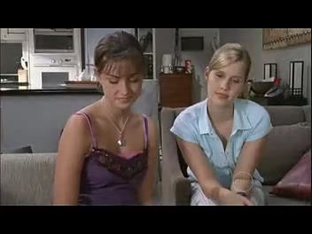 VampireDiariesWorld-dot-Org_H2OJustAddWaterS01E23-1737.jpg