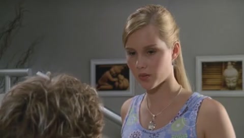 VampireDiariesWorld-dot-Org_H2OJustAddWaterS01E25-0154.jpg