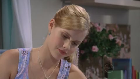 VampireDiariesWorld-dot-Org_H2OJustAddWaterS01E25-0212.jpg