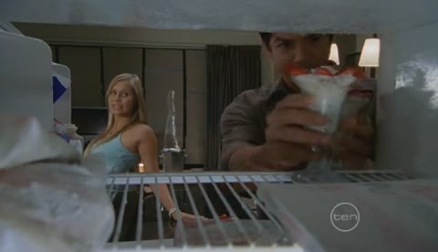 VampireDiariesWorld-dot-Org_H2OJustAddWaterS2E17-0902.jpg