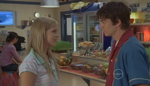 VampireDiariesWorld-dot-Org_H2OJustAddWaterS2E17-1273.jpg