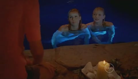 VampireDiariesWorld-dot-Org_H2OJustAddWaterS2E18-1314.jpg