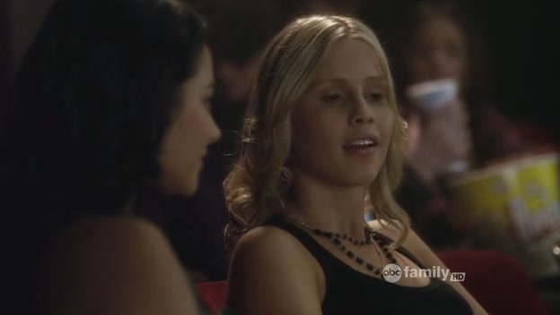 VampireDiariesWorld-dot-org_PrettyLitlleLiarsS02E02-1699.jpg