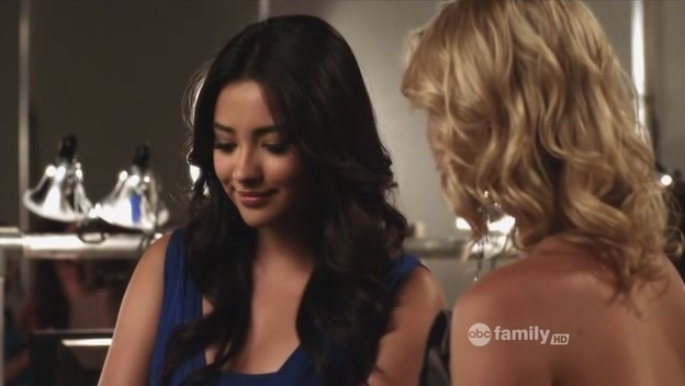 VampireDiariesWorld-dot-Org_PrettyLittleLiars2x06-1677.jpg