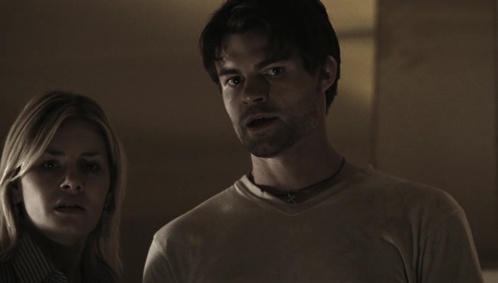 VampireDiariesWorld_dot_nl-Captivity4043.jpg