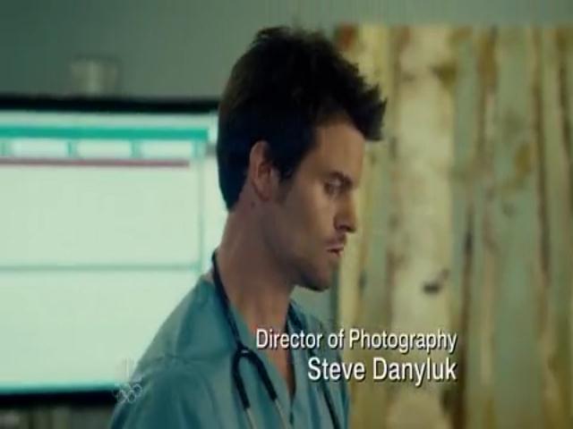 VampireDiariesWorld-dot-org_SavingHopeS01E06-0158.jpg