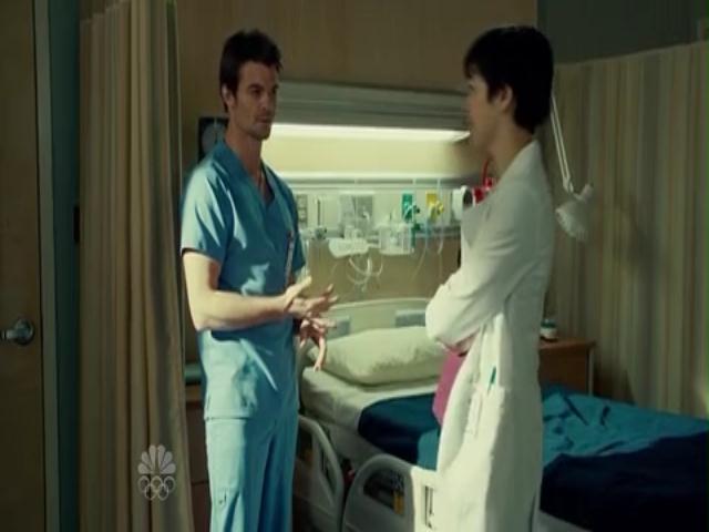 VampireDiariesWorld-dot-org_SavingHopeS01E06-1381.jpg