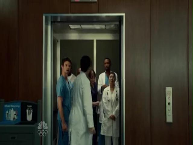 VampireDiariesWorld-dot-org_SavingHopeS01E06-1750.jpg