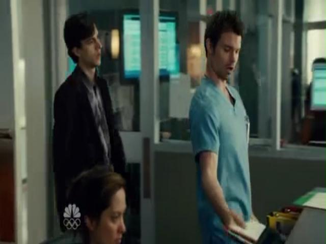 VampireDiariesWorld-dot-org_SavingHopeS01E07-1067.jpg