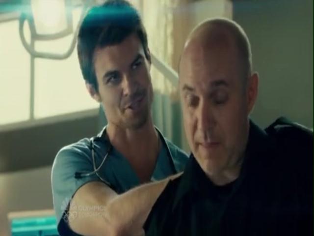 VampireDiariesWorld-dot-org_SavingHopeS01E08-0372.jpg