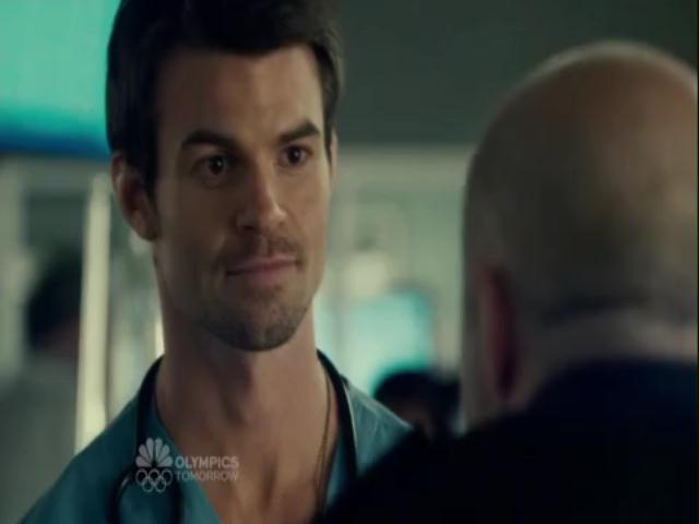 VampireDiariesWorld-dot-org_SavingHopeS01E08-0715.jpg