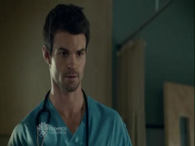 VampireDiariesWorld-dot-org_SavingHopeS01E08-1463.jpg