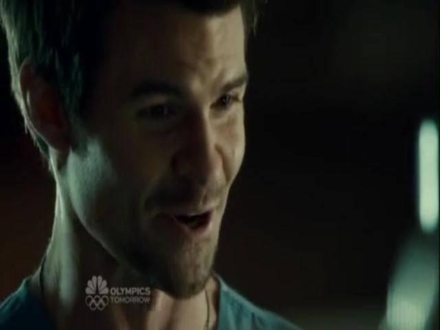 VampireDiariesWorld-dot-org_SavingHopeS01E08-1768.jpg