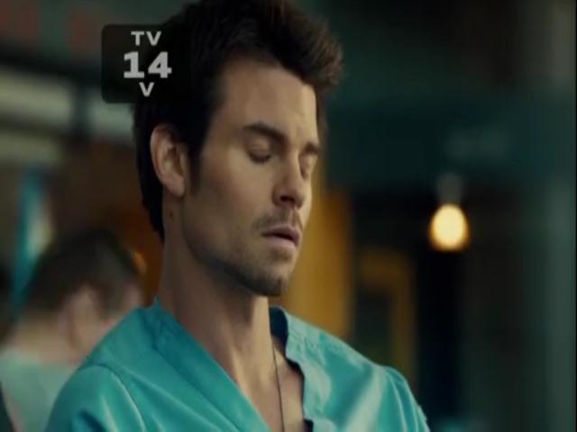 VampireDiariesWorld-dot-org_SavingHopeS01E08-1806.jpg