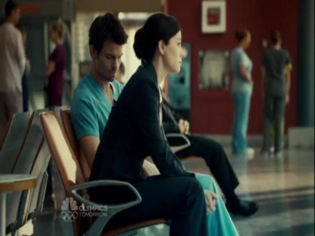 VampireDiariesWorld-dot-org_SavingHopeS01E08-1872.jpg