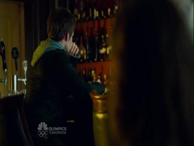 VampireDiariesWorld-dot-org_SavingHopeS01E08-2049.jpg