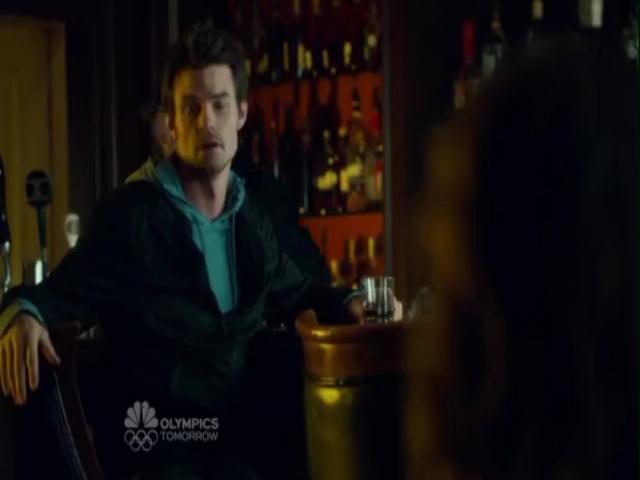 VampireDiariesWorld-dot-org_SavingHopeS01E08-2060.jpg