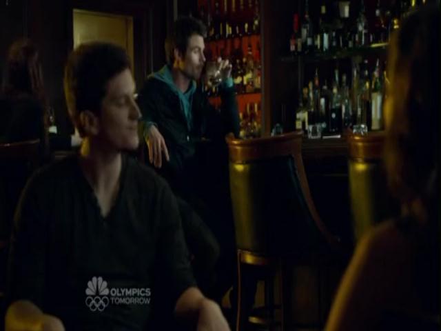 VampireDiariesWorld-dot-org_SavingHopeS01E08-2103.jpg