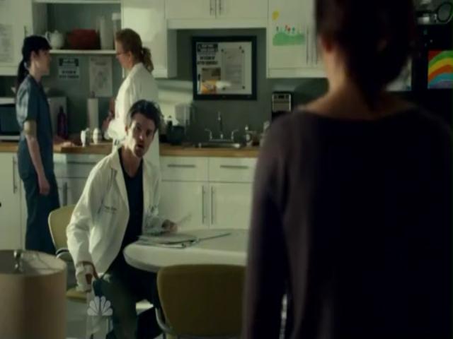 VampireDiariesWorld-dot-org_SavingHopeS01E09-1301.jpg