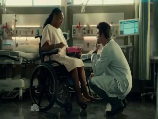 VampireDiariesWorld-dot-org_SavingHopeS01E09-2028.jpg