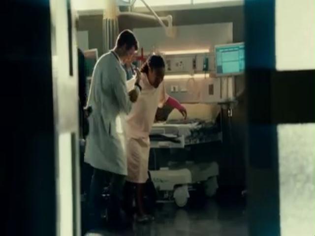 VampireDiariesWorld-dot-org_SavingHopeS01E09-2460.jpg