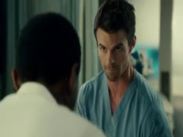 VampireDiariesWorld-dot-org_SavingHopeS01E12-0217.jpg