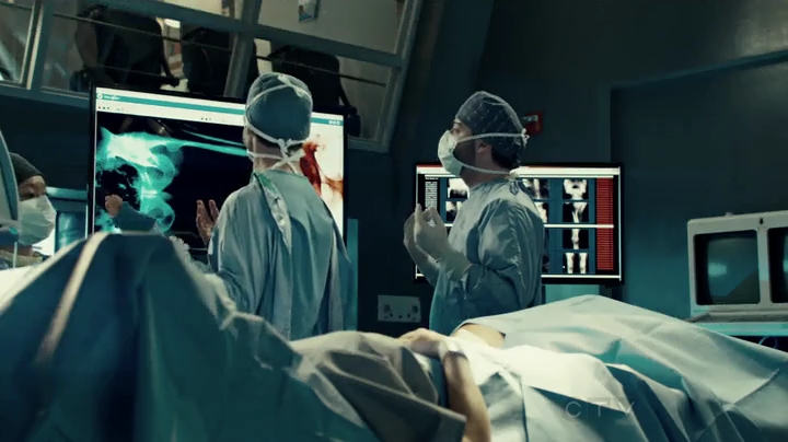 VampireDiariesWorld-dot-org_SavingHope2x01-0859.jpg