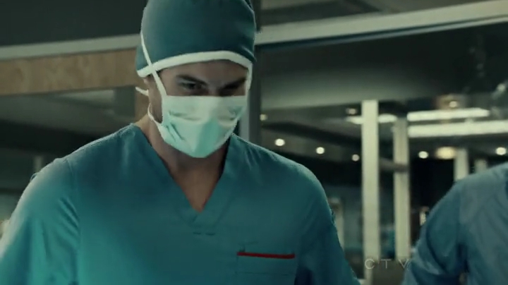 VampireDiariesWorld-dot-org_SavingHope2x01-1474.jpg